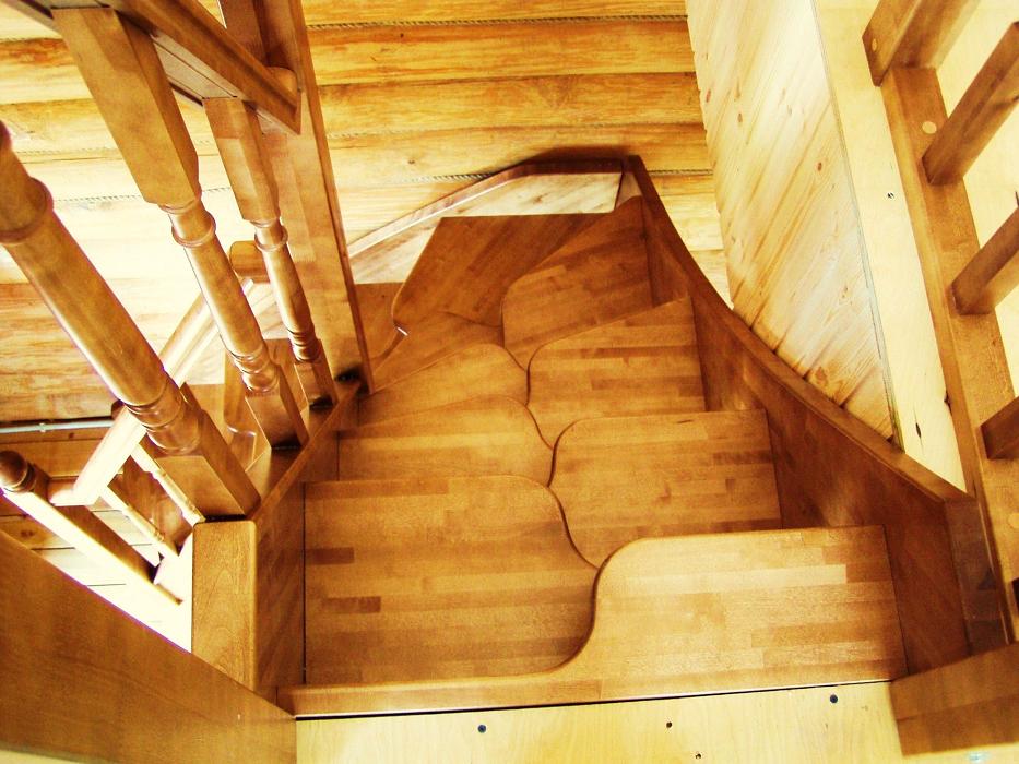 Как выбрать косые ступеньки для лестницы